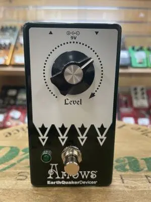 ARROWS PREAMP BOOSTER - EarthQuaker Devices - EQDARW2